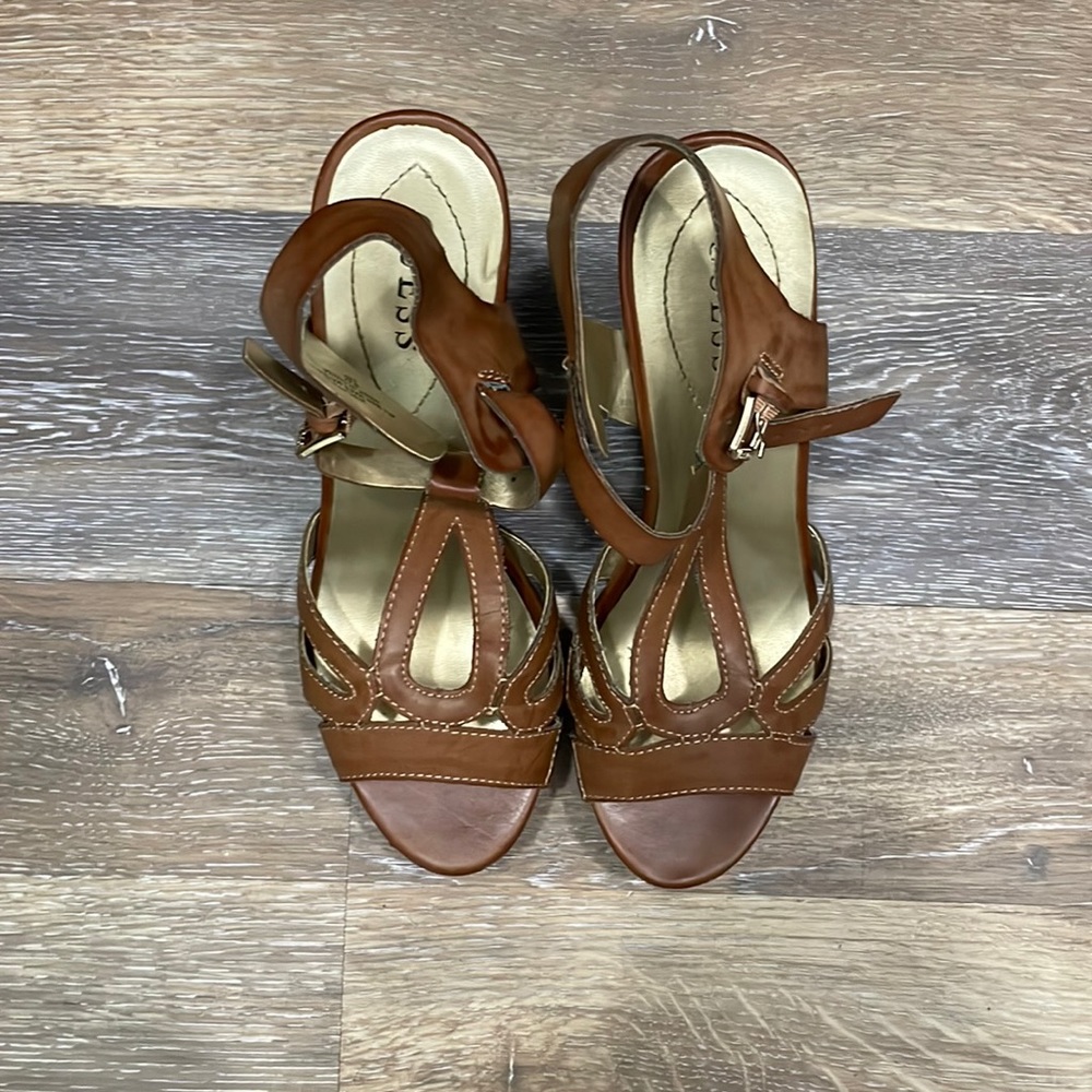 Guess Wedge sandal 9